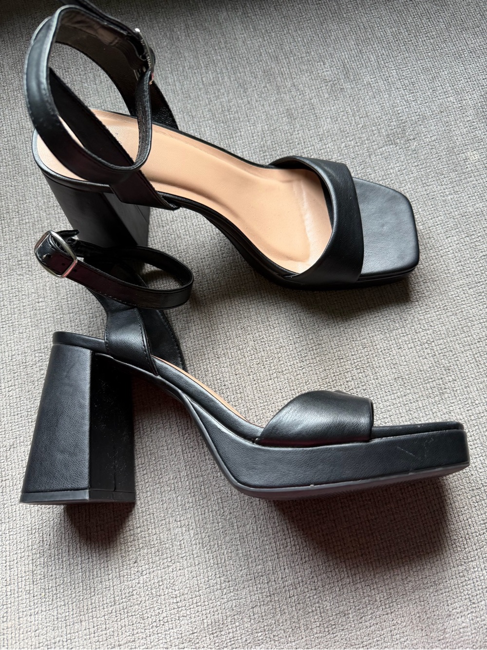 Black Platform Ankle-Strap High Heel Sandals - Women size 9.5